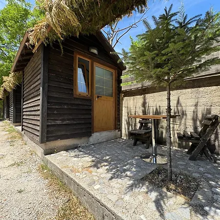 Boga Alpine Resort Exterior photo